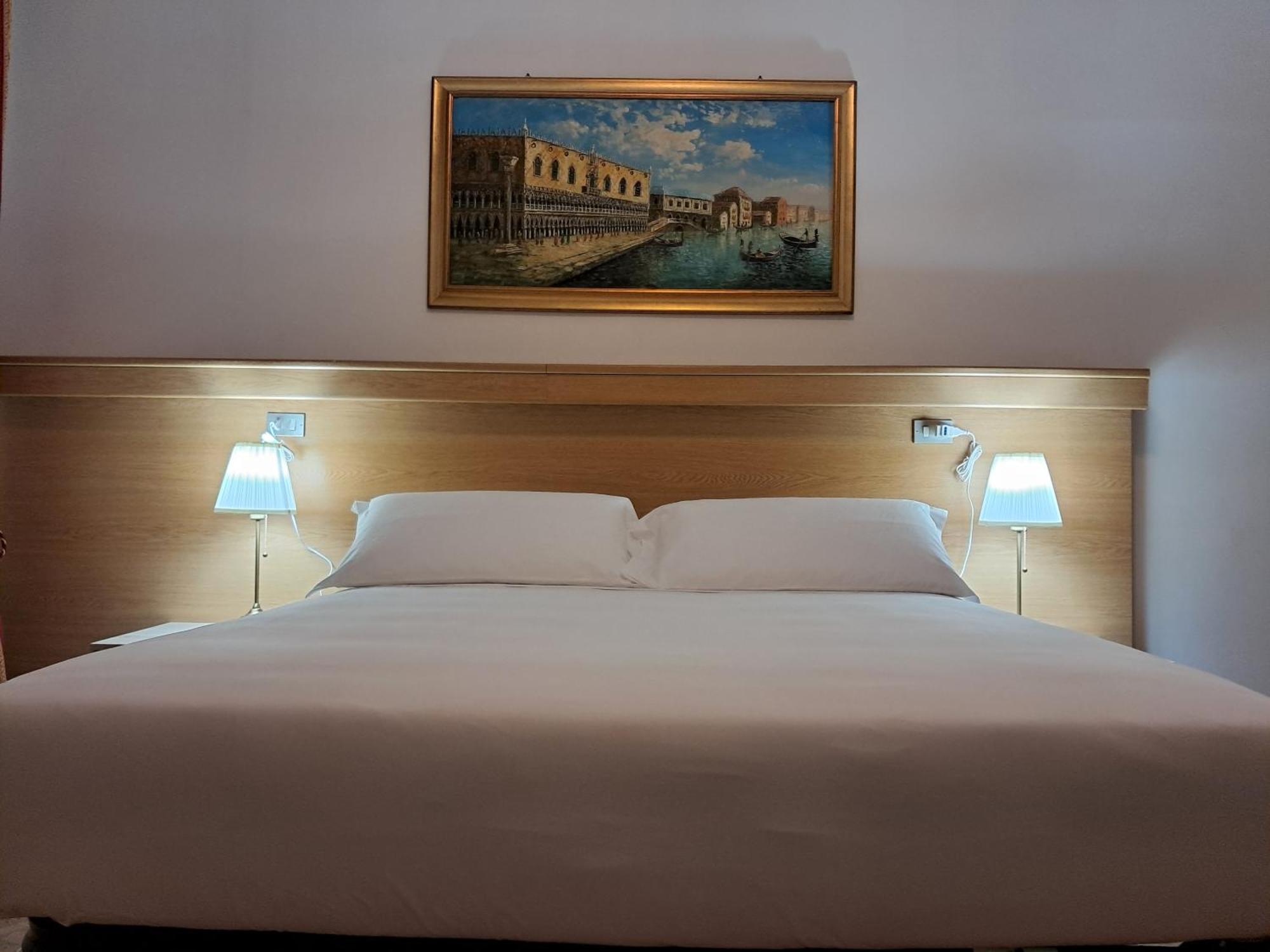 Hotel Tito 2 Mestre Zewnętrze zdjęcie