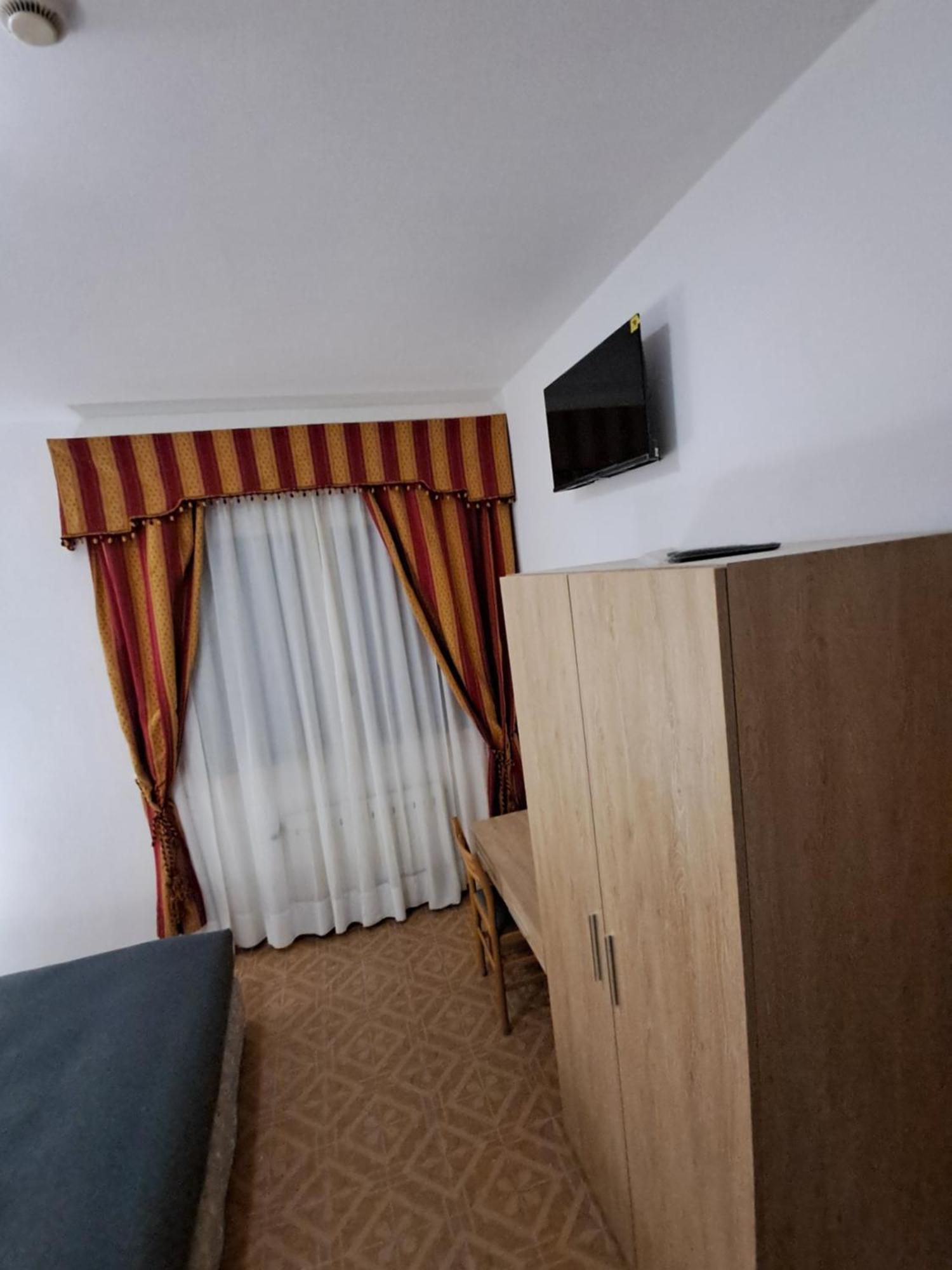 Hotel Tito 2 Mestre Zewnętrze zdjęcie