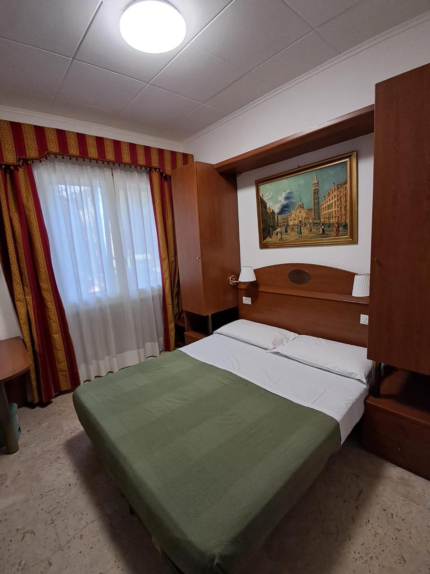 Hotel Tito 2 Mestre Zewnętrze zdjęcie
