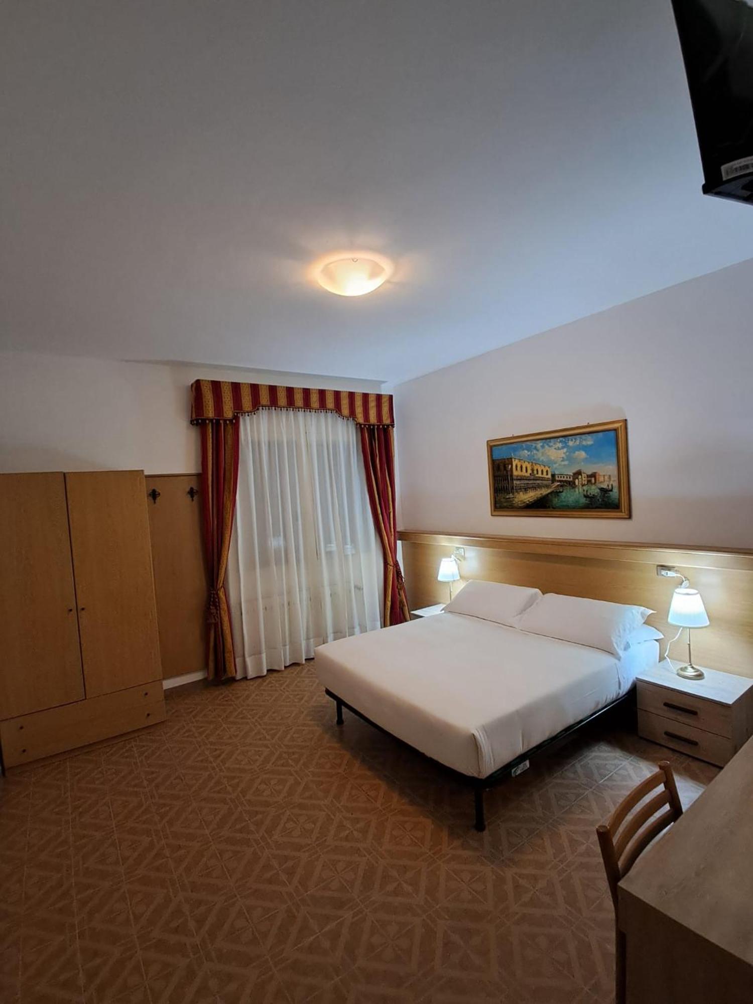 Hotel Tito 2 Mestre Zewnętrze zdjęcie